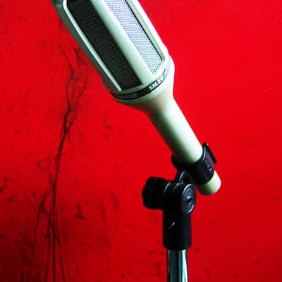 Vintage 1990's Shure SM59 dynamic cardioid microphone USA w mic clip Low Z Guitar Amp Mic SM58 SM54 SM53 image 7