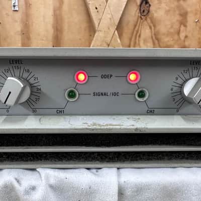 Crown Macro-Tech 2400 Power Amp Amplifier w/XLR Inputs - Twelve Available image 5