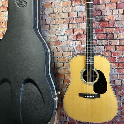 Martin D-28 Acoustic Guitar - Natural w/ Case image 7