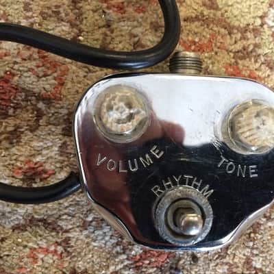DeArmond Rythm Chief pickup image 3