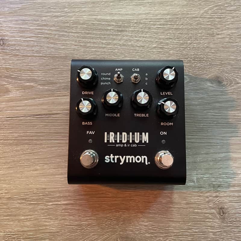 Strymon Iridium with box image 1