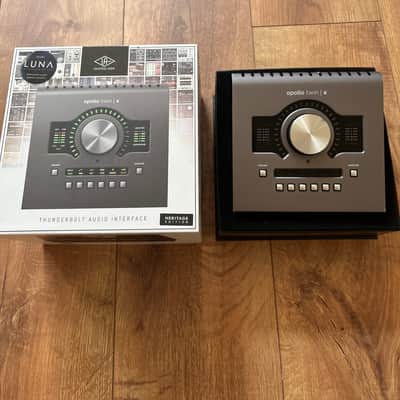 Universal Audio Apollo Twin X QUAD Thunderbolt 3 Audio Interface 2019 - Present - Gray - WITH NEW PSU image 5