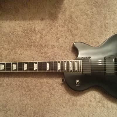 Gibson Les Paul studio 2007 guitar of the week #20 limited run/400 Ebony image 2
