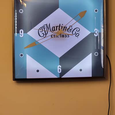C.F. Martin Guitars Pam Clock Company Dealer Style Light-Up Clock Killer Cool Man Cave/Garage Item image 2