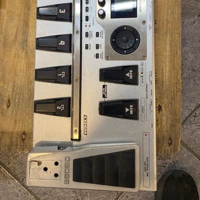 (2 Pieces) Boss GT-10 Guitar Effects Processor 2008 - 2012 - Silver (NON-FUCTIONING FOR PARTS) image 2
