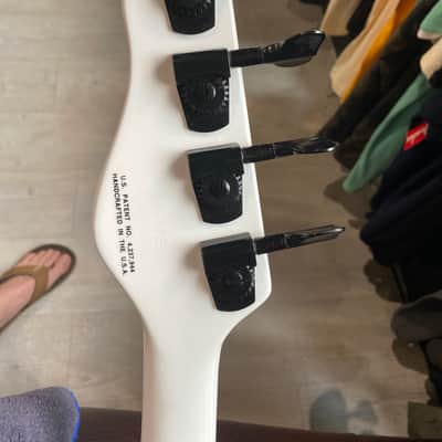 1980's Peavey USA Dyna Bass Neck Thru Design Unity Series White w/Original Case, Tags. COM image 12