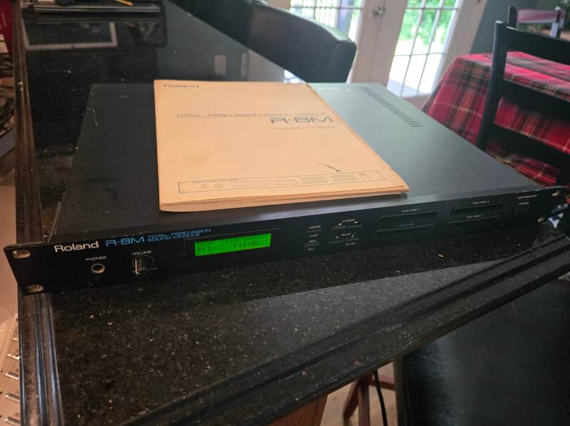 Roland R-8M Total Percussion Sound Module 1980s - Black image 1