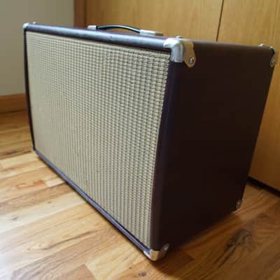 Traynor YCX12WR 60-Watt 1x12" Guitar Speaker Cabinet
