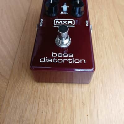 MXR M85 Bass Distortion image 3