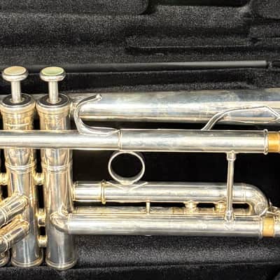 Yamaha Xeno Trumpet, Silver Finish, Gold Brass Bell, Model YTR8335G image 1