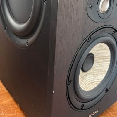 Focal Shape Twin (2020 Walnut Finish) Local Pickup in Nashville image 16