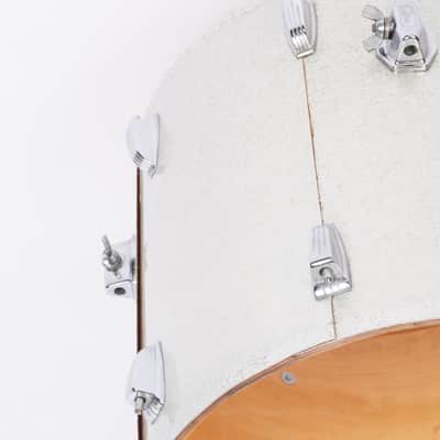 VINTAGE LUDWIG CLASSIC 18"x 16" FLOOR TOM image 9