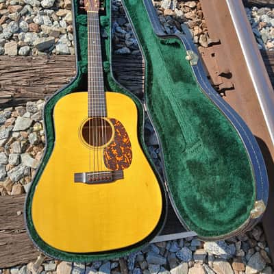 Martin D-16 Adirondack 2010 w/LR Baggs Element~Tortoise Bridge Pins~Upgrades~Very Nice image 23