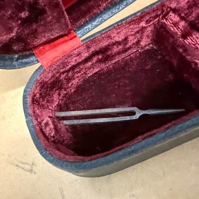 Lifton Vintage Violin case hardcase Made in USA /  LIFTON / US stamped  ,, army ? image 10