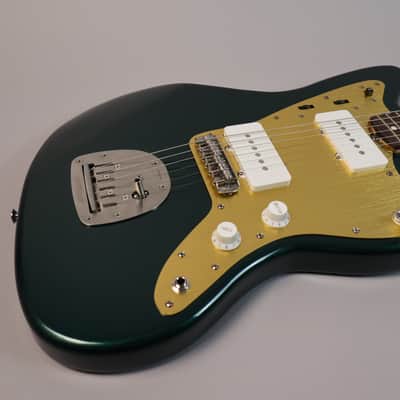 Brown Bear Guitars Jazzmaster British Racing green with Descendant bridge/vibrato image 7