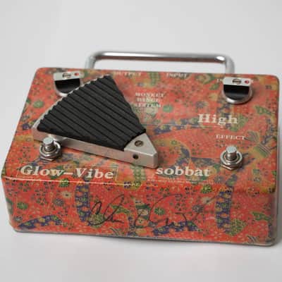 Sobbat GLOW-VIBE GV-1 Monkey Dance Univibe Effects Guitar Pedal