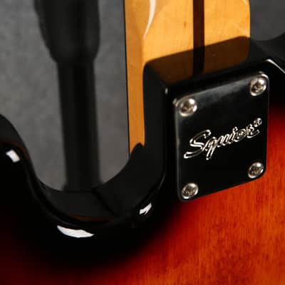 Squier Classic Vibe 70s Jazz Bass - 3 Tone Sunburst - 2nd Hand (166177) image 8