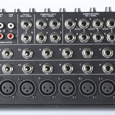 Mackie 1604VLZ4 16-Channel 4 Bus Compact Analog Mic / Line Mixer - Black image 5