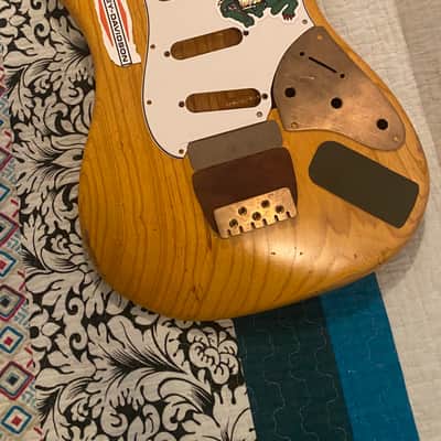 Jerry Garcia Alligator Strat Brass Tailpiece & Wood Block image 9