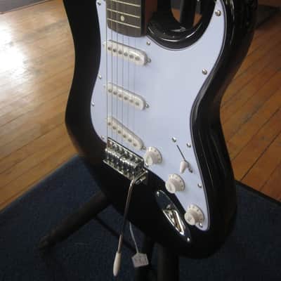 Jay Turser 3/4 Double Cutaway Electric Guitar JT-300-BK-A-U - Black and White image 10