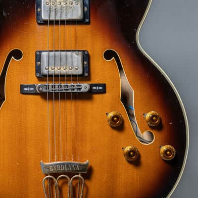 Gibson Byrdland 1975, Sunburst image 3