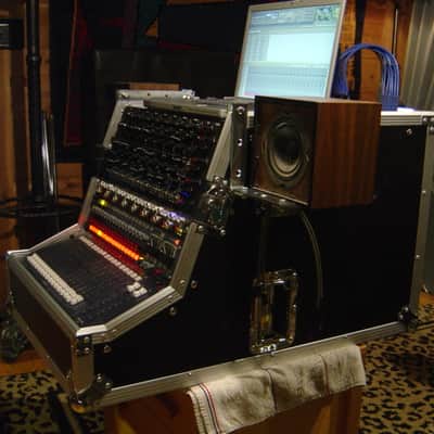 Custom made Helios / Neve / API / Shadow Hills - 16 channel portable mixer image 7