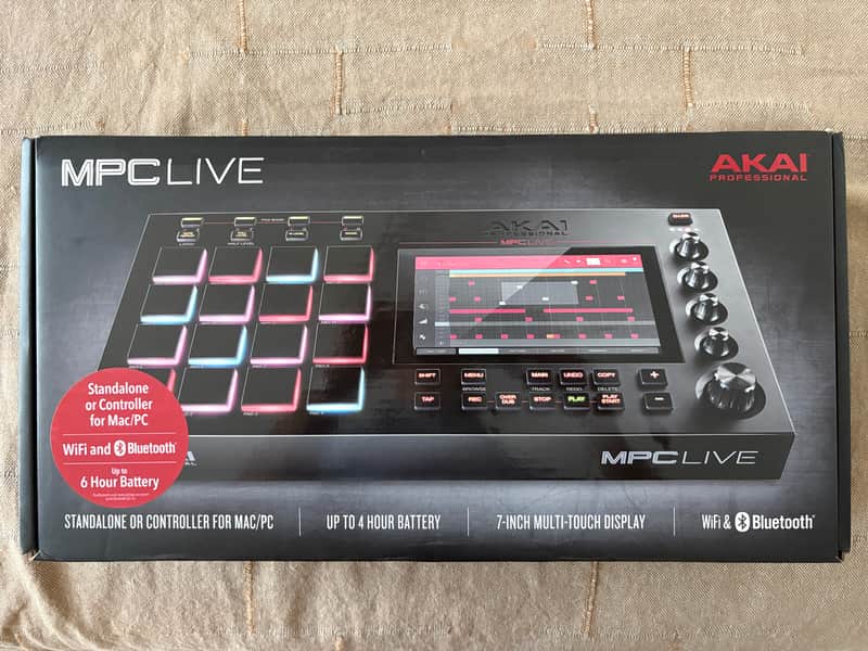 Akai MPC Live Standalone Sampler / Sequencer 2017 - 2020 - Black image 1