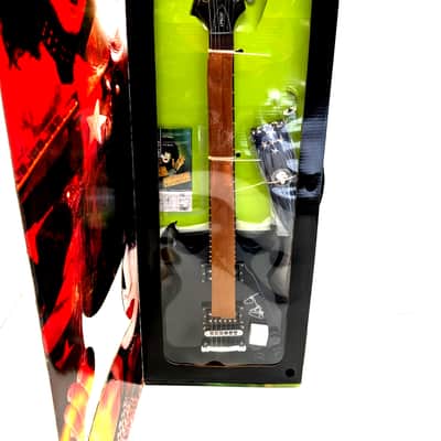 Washburn Signed Kiss Guitar image 7