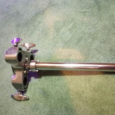 Yamaha TH945A 3 Hole Tom Receiver   Chrome image 3