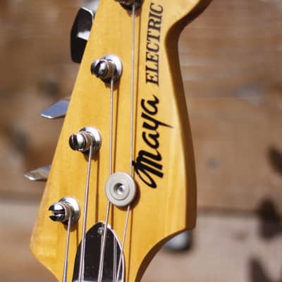 Maya 4 String Bass 1970's - Sunburst image 11
