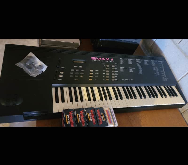 E-MU Systems Emax II 61-Key 16-Voice Sampler Workstation 1989 - Black image 1