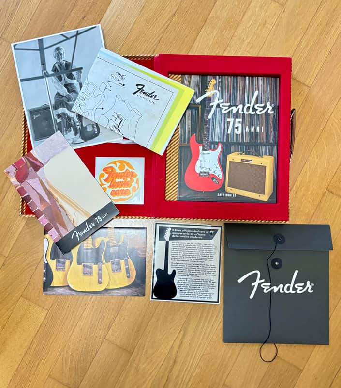 FENDER 75 book Dave Hunter limited edition (ITA) image 1