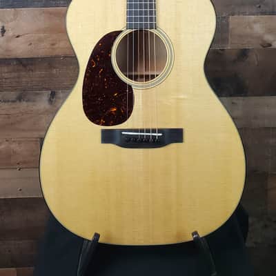 Martin 000-18 Left-Handed Acoustic Guitar, Natural Gloss, Hard Case, Free Ship, 395 image 8