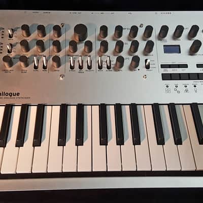 Immagine Korg Minilogue 2010's - Silver - 3