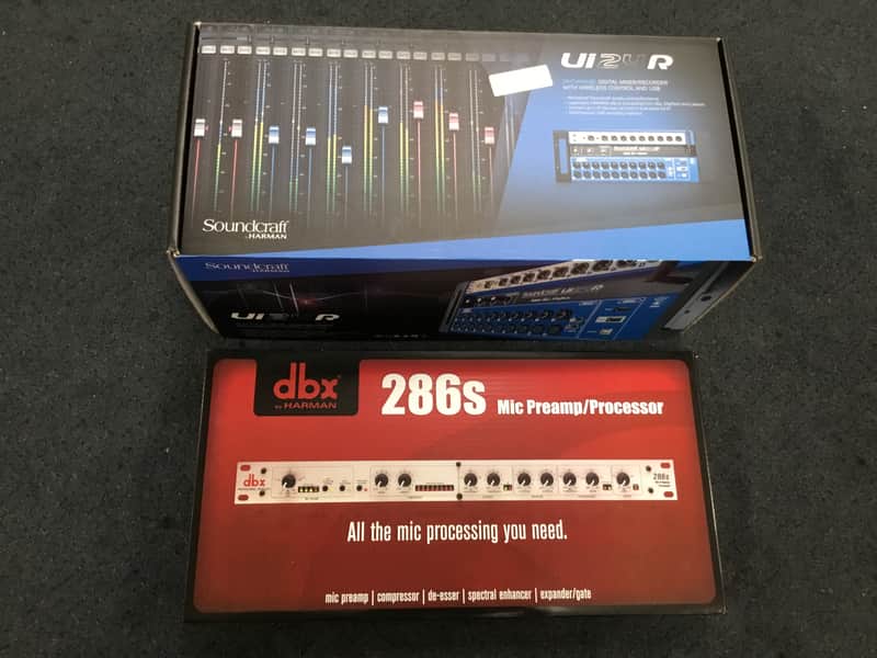 Soundcraft Ui24R 24-Channel Digital Mixer/USB Recorder WITH DBX286S Microphone Preamp Processor image 1