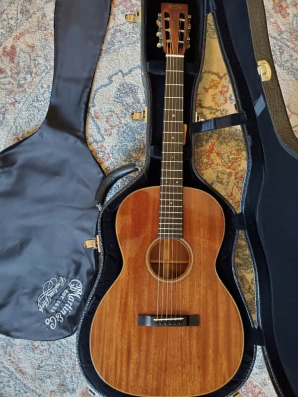 Custom Shop Martin 00012F 2015 mahogany w custom shop case image 1