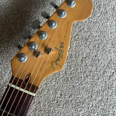 Fender Big Apple Stratocaster with Rosewood Fretboard 1997 - 2000 - Black image 2