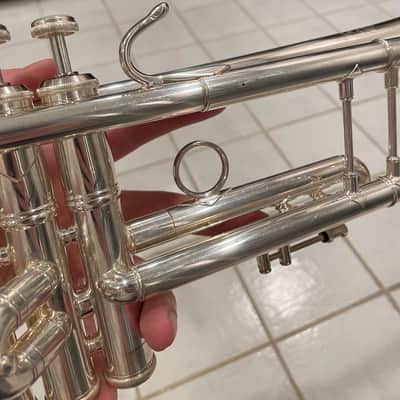 Serviced Bach 180S37 Stradivarius 37 Trumpet (Ready to Play) - Excellent Condition - Two Mutes Included! image 6