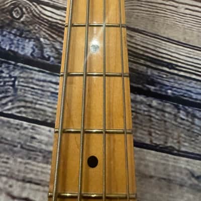 Fender Mike Dirnt Road Worn Artist Series Signature Precision Bass with Maple Fretboard 2015 - Present - White Blonde image 6