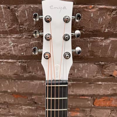 Enya Nova Go Mini Carbon Fiber Acoustic Guitar – White – B-Stock w/ Case image 3