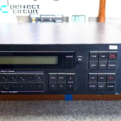 Roland D-550 Digital Piano Sound Module 1987 - Black