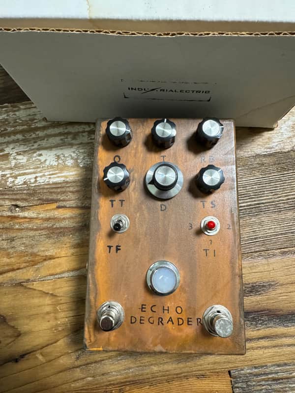 Industrialectric Echo Degrader