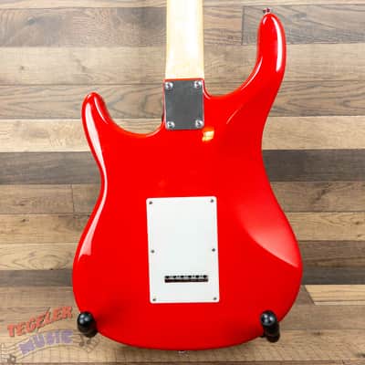 USED-Peavey Raptor EXP Electric Guitar, Solid Body Red with White Pickguard image 5