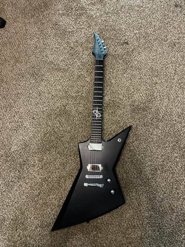 Solar E2.6C 2024 - Carbon Matte Black with SD Active Blackouts and Gotoh Locking Tuners + Bridge/Tailpiece image 1