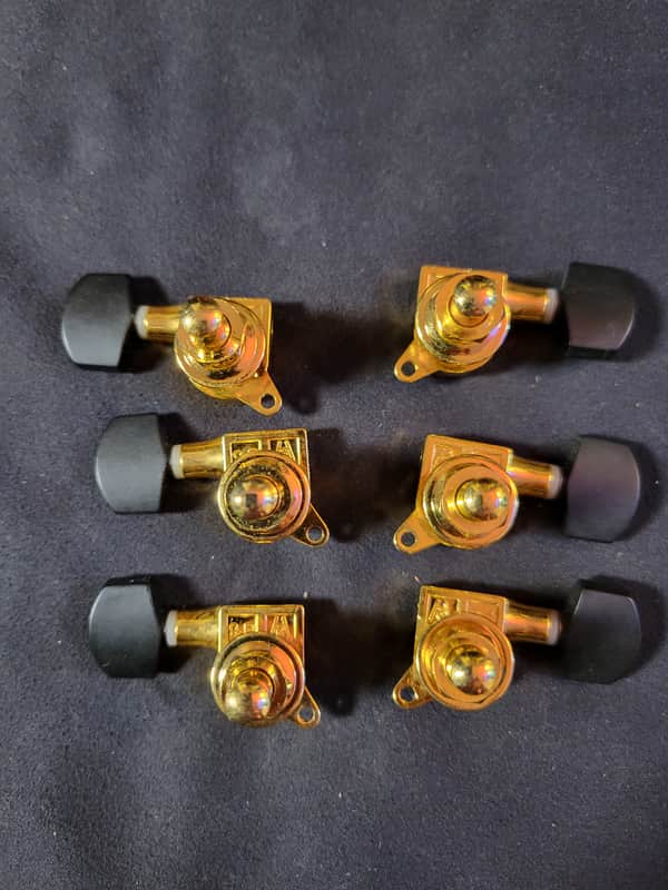 Unbranded 3 A Side Guitar Tuners Black / Gold image 1