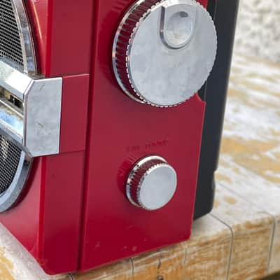 Vintage Sharp  QT-77 Stereo Cassette Boombox  80s - Red image 6