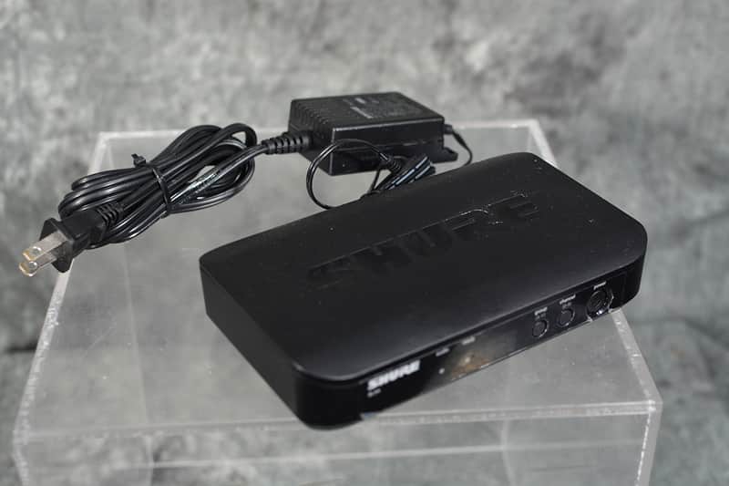 Shure BLX4-H8 Wireless Receiver Band H8 (518-542 MHz) W FAST Same Day Shipping image 1