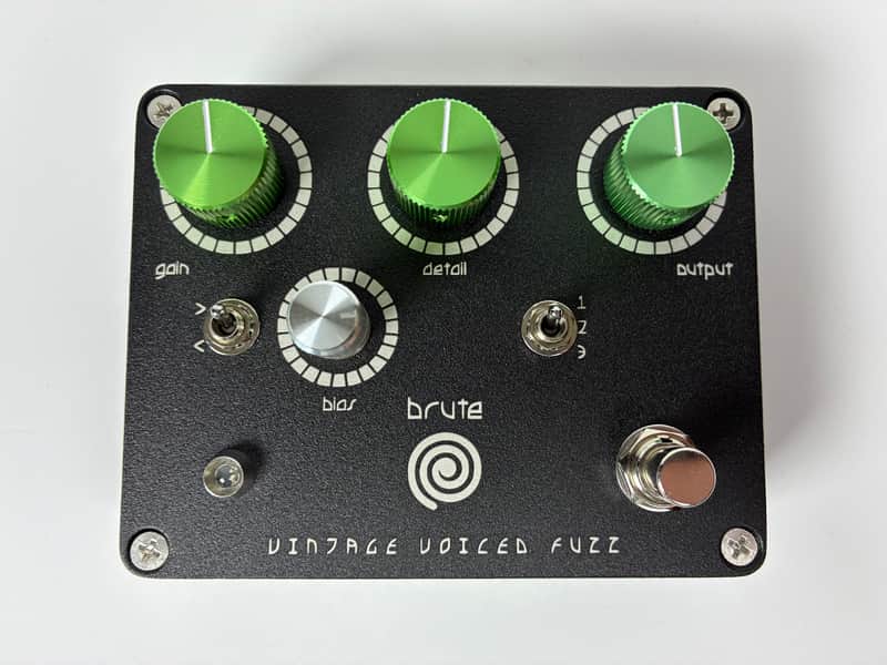 Spiral Electric FX Brute Vintage Voiced Fuzz - Excellent Condition
