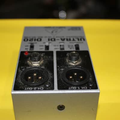 Behringer Ultra-DI DI20 2-Channel Active Direct Box / Splitter image 2