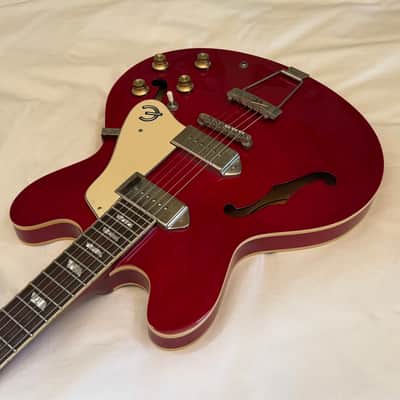 2012 Epiphone Casino - Last of the Made in Korea (MIK) Casinos - Cherry - Free Pro Setup - 5.9 lbs image 6